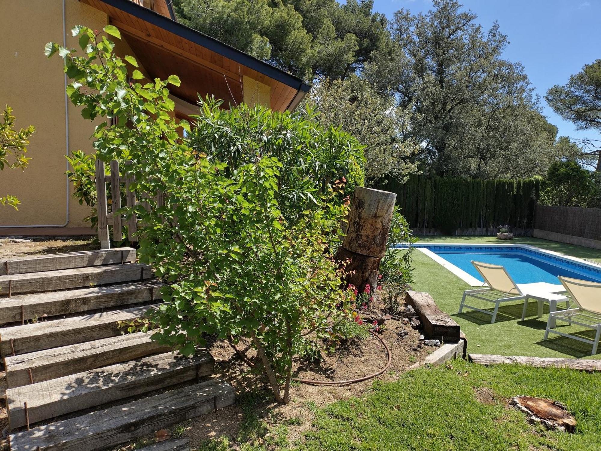 Sant Cebrià de Vallalta Casa Feliz 빌라 외부 사진