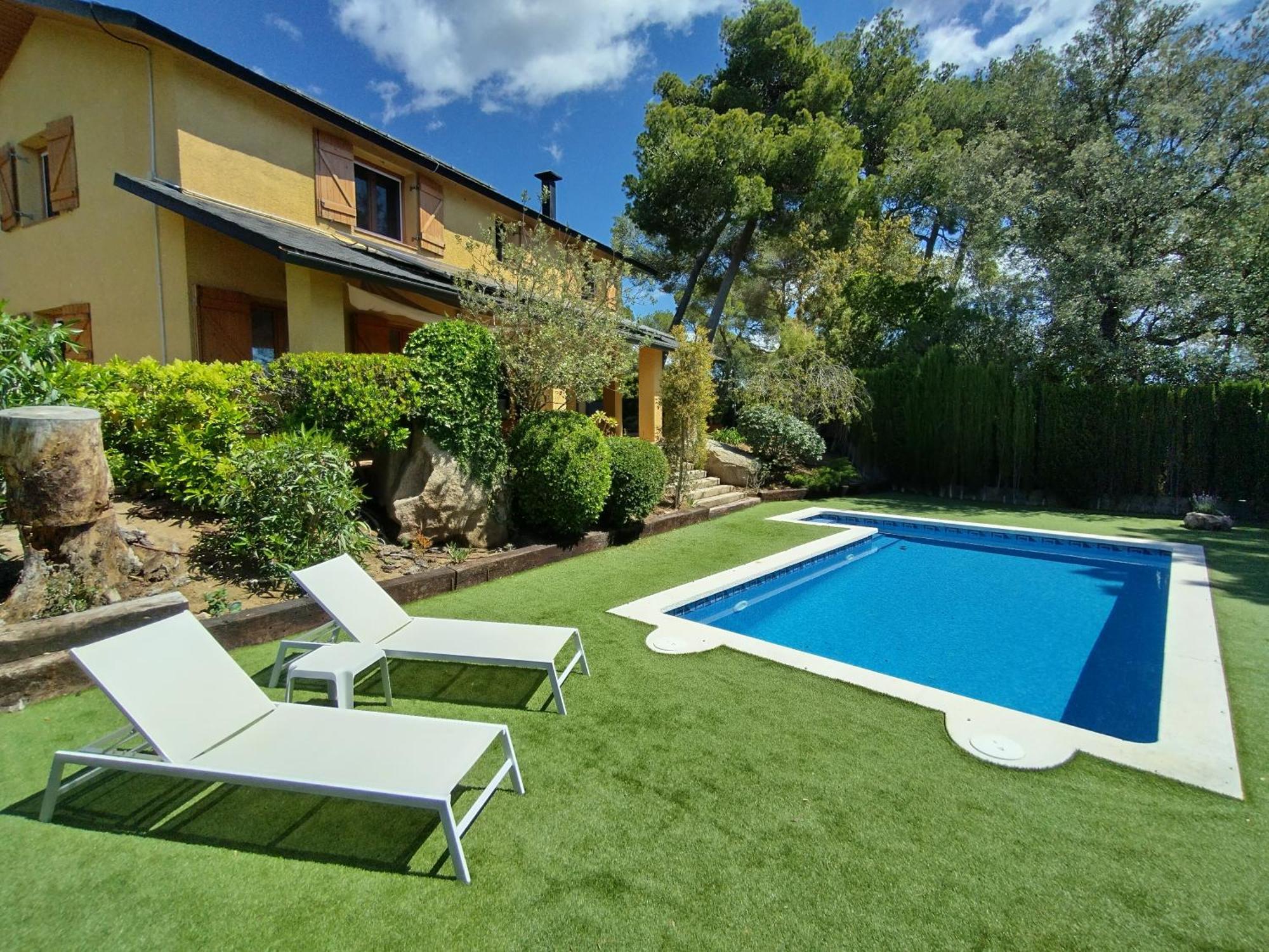 Sant Cebrià de Vallalta Casa Feliz 빌라 외부 사진