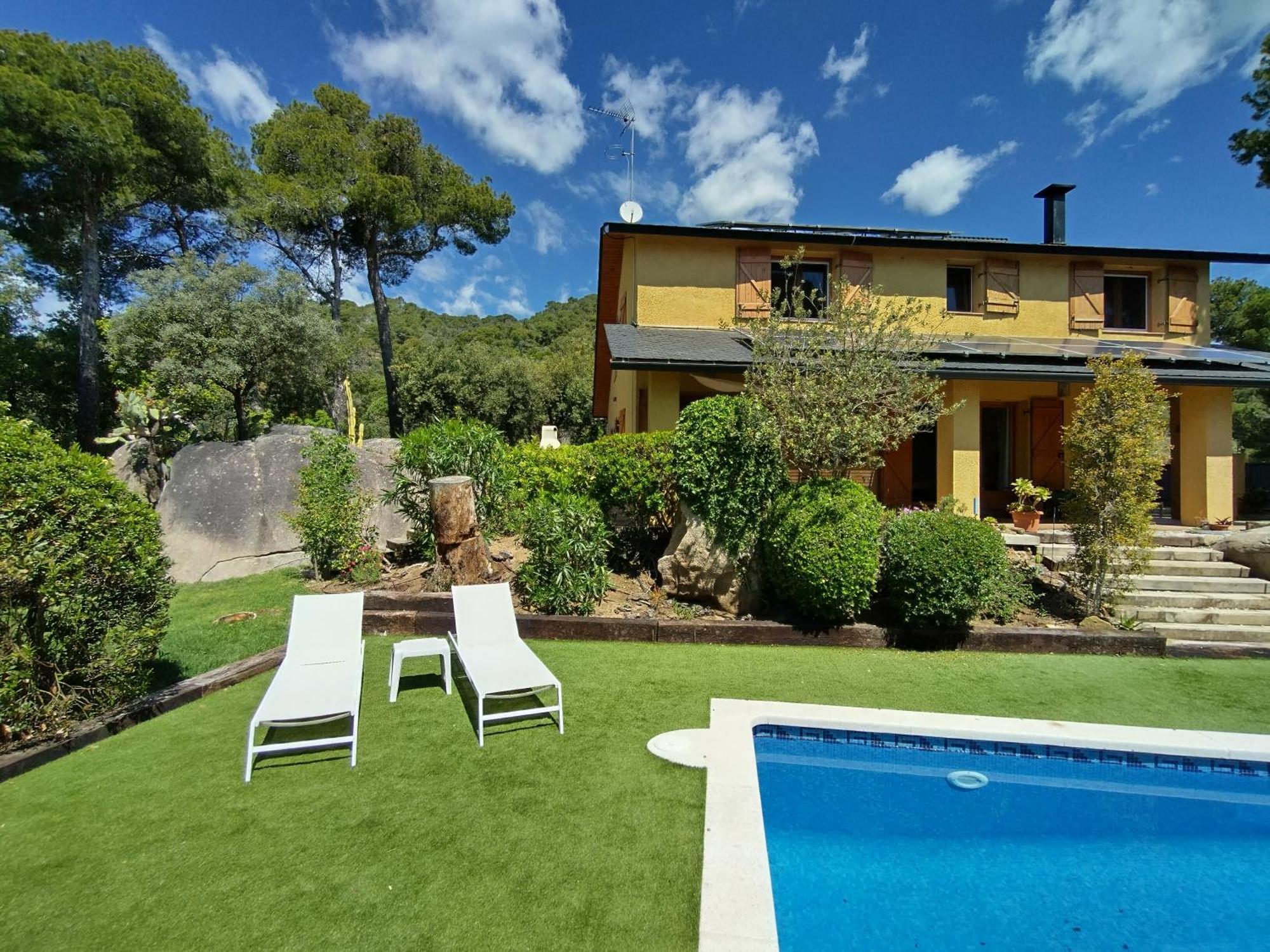 Sant Cebrià de Vallalta Casa Feliz 빌라 외부 사진