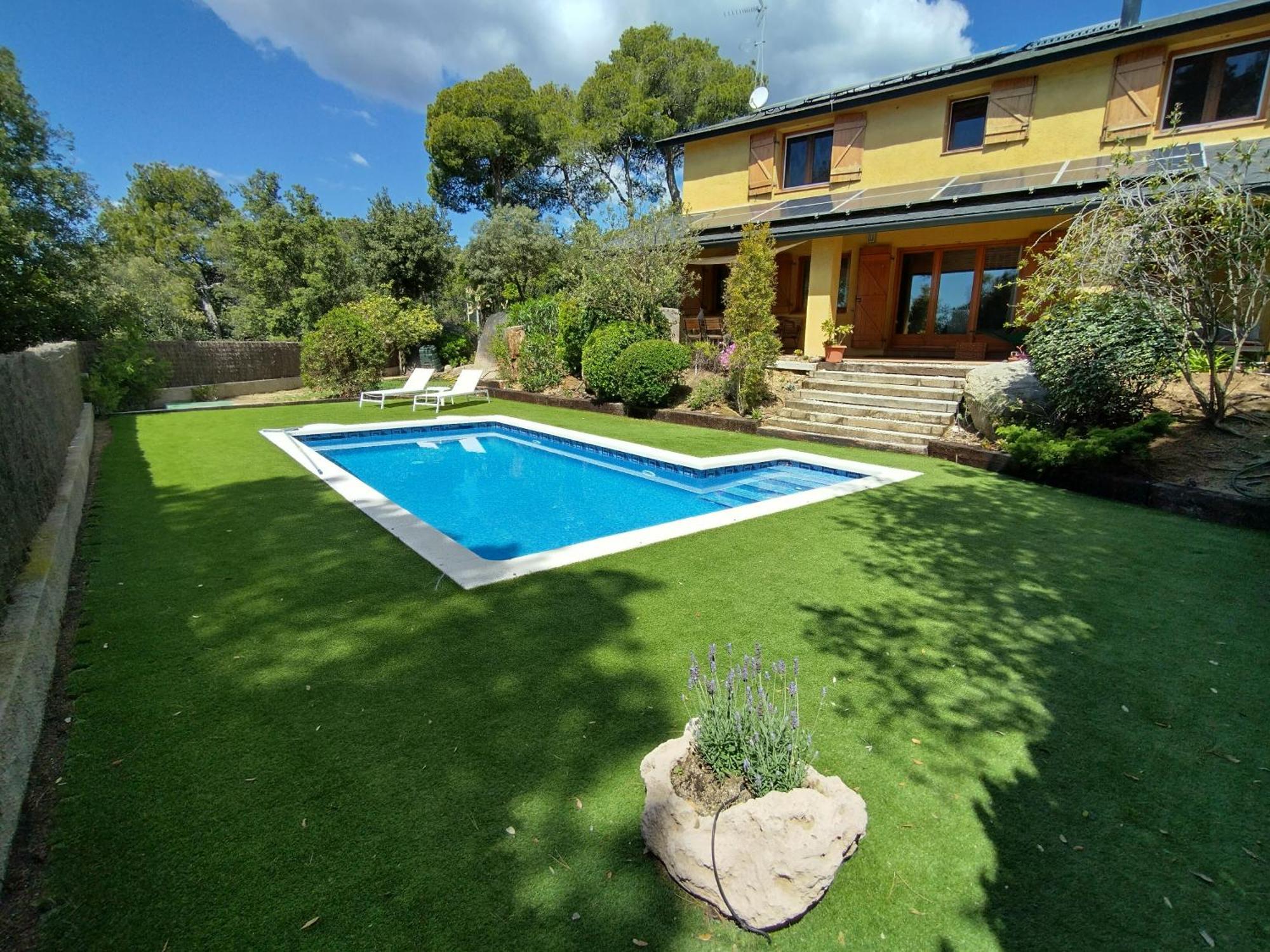Sant Cebrià de Vallalta Casa Feliz 빌라 외부 사진
