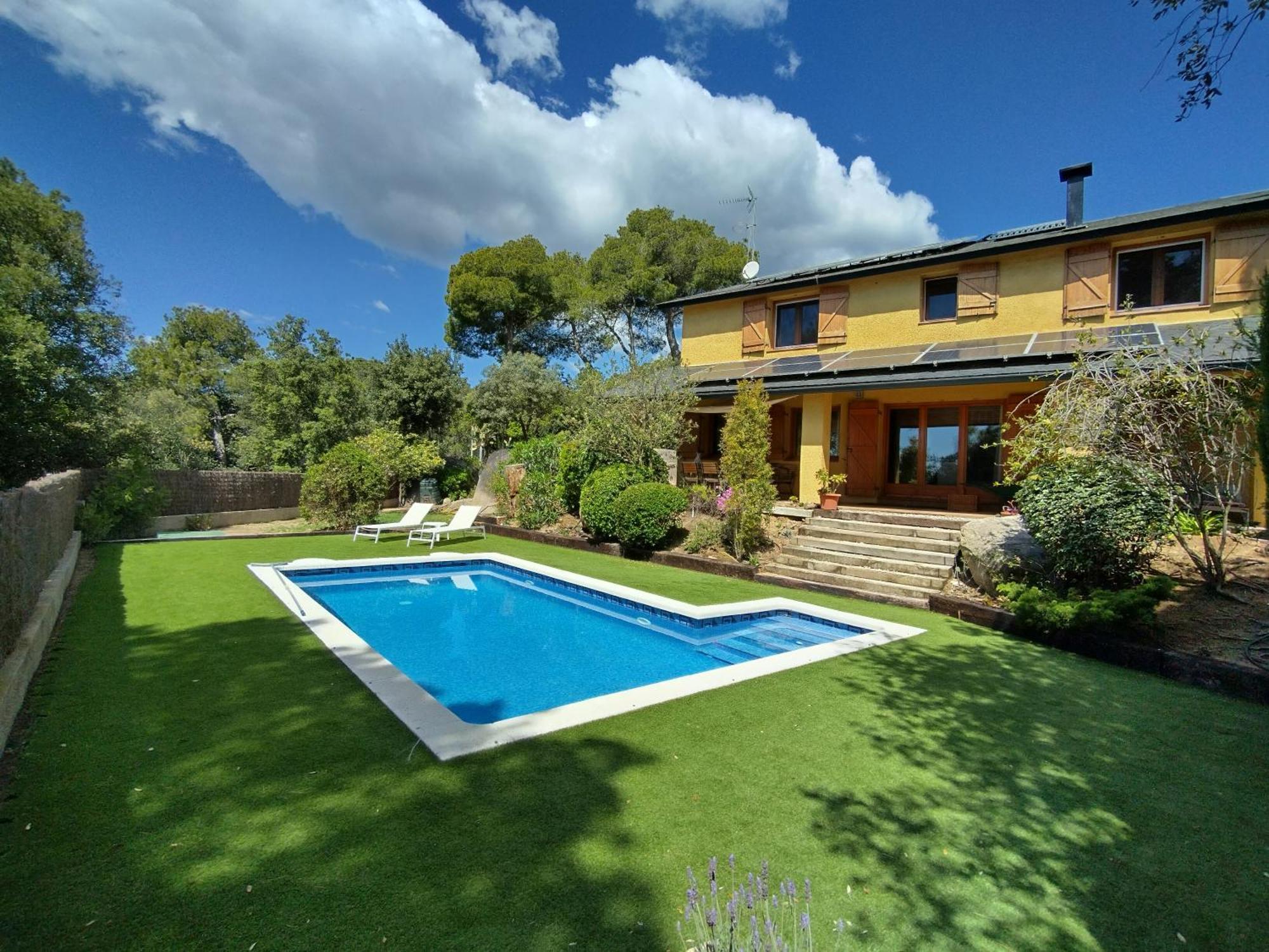 Sant Cebrià de Vallalta Casa Feliz 빌라 외부 사진
