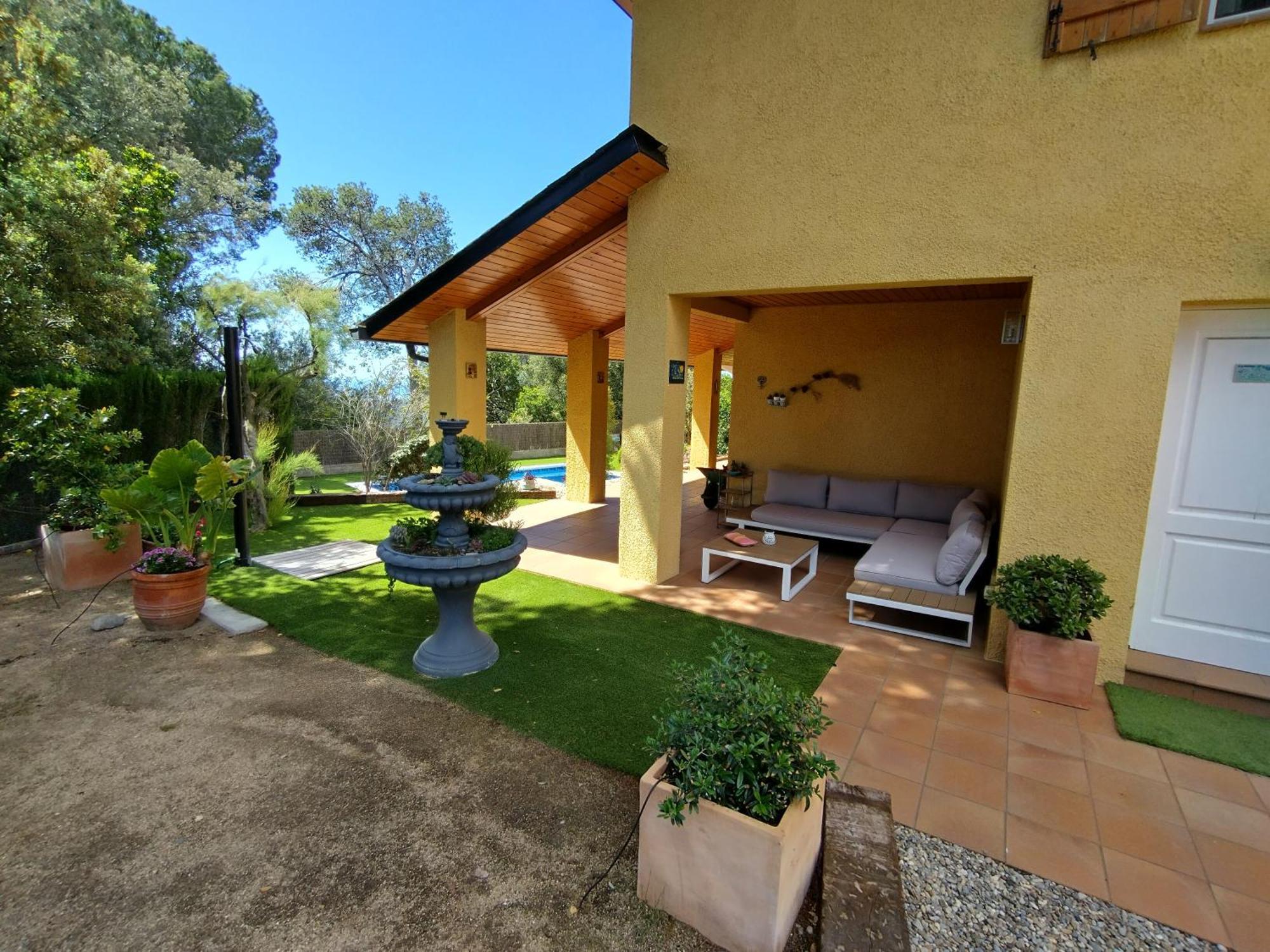 Sant Cebrià de Vallalta Casa Feliz 빌라 외부 사진